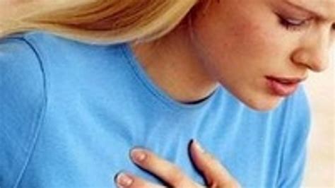 Kalp Çarpıntısı Neden Olur? Belirtileri ve Tedavi Yöntemleri